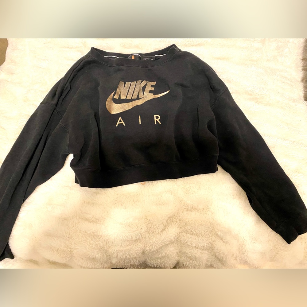 Nike Air Limited Edition Cropped Sweatshirt